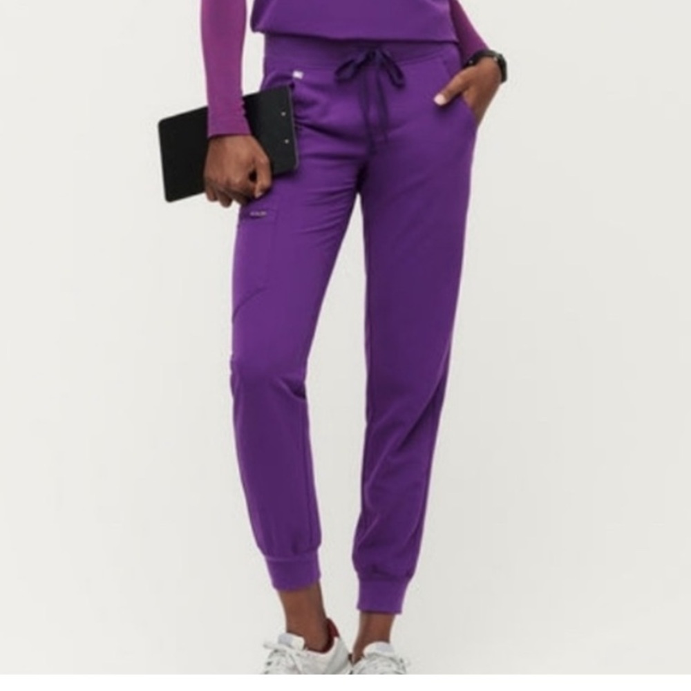 Figs Women's Grape Jogger Scrub Pants
